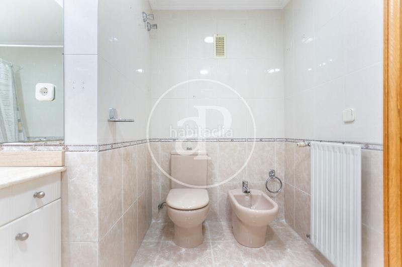 Foto ea0efb87-982b-4ff2-916a-4d5a3c9c429e. Piso  en venta en algirós en Ciutat Jardí Valencia