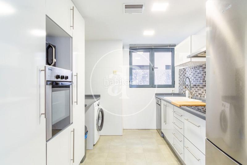 Foto d86b5c0c-8a2d-4a54-a343-1d087d8a1eaa. Appartamento con riscaldamento in El Botànic Valencia