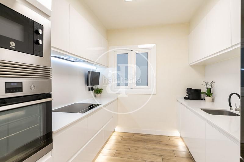 Foto 6d0eecda-8867-4de6-8851-8d9118d195c8. Piso  en venta en calle ganduxer en Sant Gervasi - Galvany Barcelona