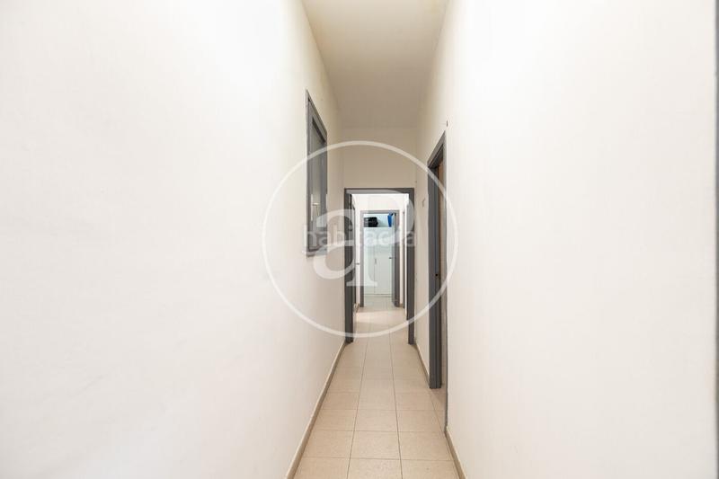 Foto 502d6313-82b3-41cf-8a61-c15612e07901. Piso  en venta en calle escudellers en Gòtic Barcelona
