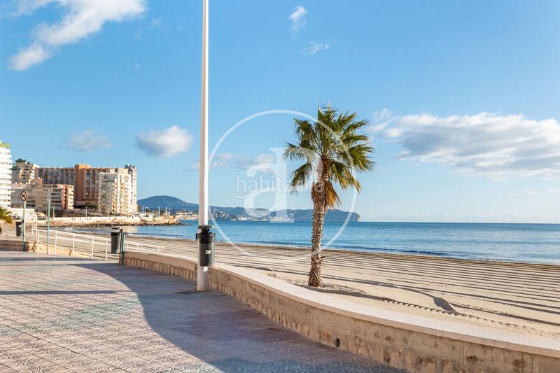 Foto a0307477-5bf5-47e9-a5bf-cd6f4879bbf0. Casa adosada casa en venta e en Pueblo Calp