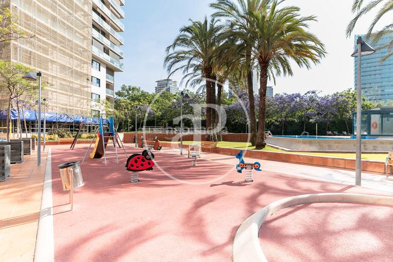 Foto 385c21c8-bdee-449b-8eb7-28f366fc9f8e. Piso ático en venta en selva de mar, diagonal mar en Barcelona