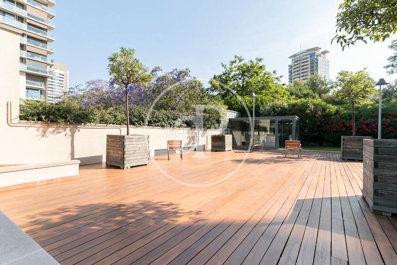Foto e7fb75fd-fef4-4044-a003-573b594740fa. Piso ático en venta en selva de mar, diagonal mar en Barcelona