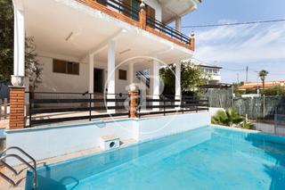 Casa aparellada en Urbanitzacions i Pedanies Nord. Chalet en venta en la zona respirall, alzira