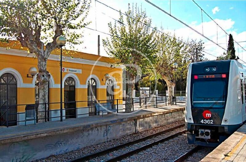 Foto cc1b374d-9b78-4f13-8fc2-83dfe5e840bd. Appartamento 136m<sup>2</sup> con riscaldamento parcheggio in Zona Concordia Burjassot