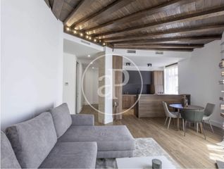 Miete Etagenwohnung  C/ de l'ermita. Piso en alquiler en extramurs