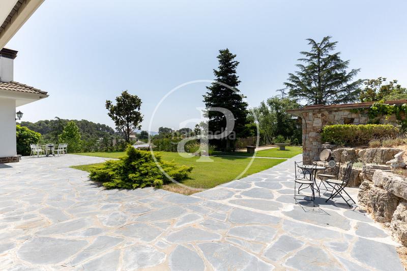 Foto a0b372c9-255b-49c5-bd1e-99df33b45118. Miete haus mit heizung parking pool in Bellaterra