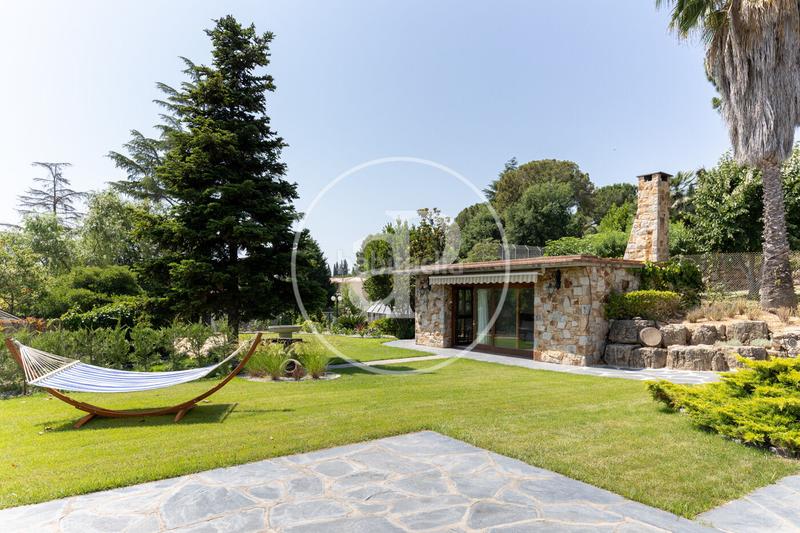 Foto ab55348f-a415-4596-b32b-709667e45a31. Miete haus mit heizung parking pool in Bellaterra