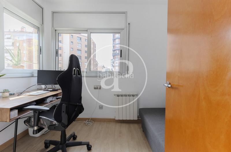 Foto c4a6b14d-8037-456d-990f-9312faa85188. Piso dúplex en venta en gracia en Gràcia Sabadell