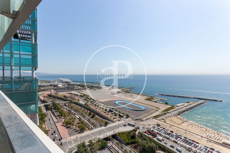 Foto 33b20622-fcc7-48b9-9649-532eb20e712e. Rent penthouse with heating parking pool in Diagonal Mar i el Front Marítim del Poblenou Barcelona