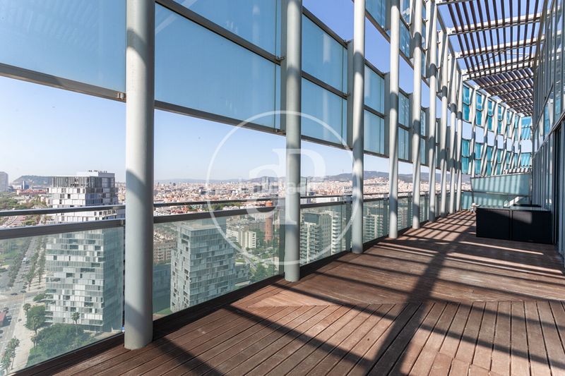 Foto 87dc93ae-cd56-4157-91d0-748e790b7cbf. Rent penthouse with heating parking pool in Diagonal Mar i el Front Marítim del Poblenou Barcelona