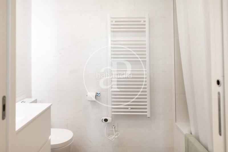 Foto 2f204ce9-3578-4db4-82cd-016e81232b1a. Location appartement avec chauffage piscine dans El Parc i la Llacuna del Poblenou Barcelona