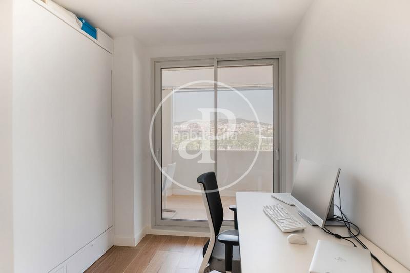 Foto bf93876a-2e67-4a4f-812e-7244b9b78f42. Location appartement avec chauffage piscine dans El Parc i la Llacuna del Poblenou Barcelona