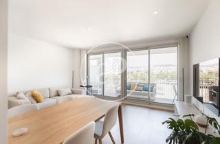 Rent Flat  Carrer irena sendler. Piso en alquiler en poblenou