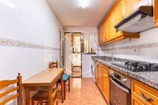 Pis  Carrer de la serra martés. Piso en venta en benicalap