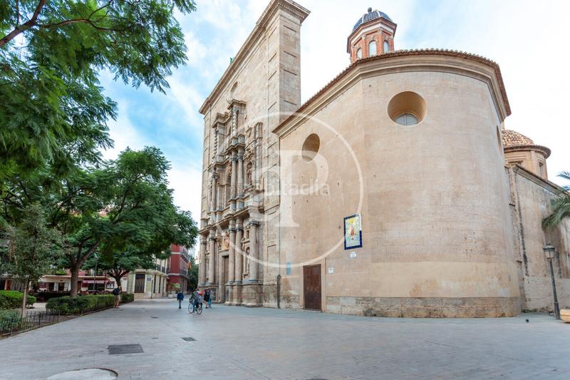 Foto a66d3c44-ca70-4f19-b1f0-5e167837888f. Piso  en venta en El Carmen en El Carme Valencia