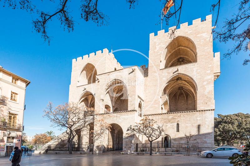 Foto bd1a15e8-d7e0-4858-9cbe-4d60116f1c62. Piso  en venta en El Carmen en El Carme Valencia