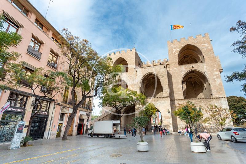 Foto d187d5d4-3b60-4604-bd53-5b5b31fe52f8. Piso  en venta en El Carmen en El Carme Valencia