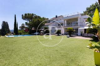 Casa  Avinguda de can monmany. Casa en venta en valldoreix