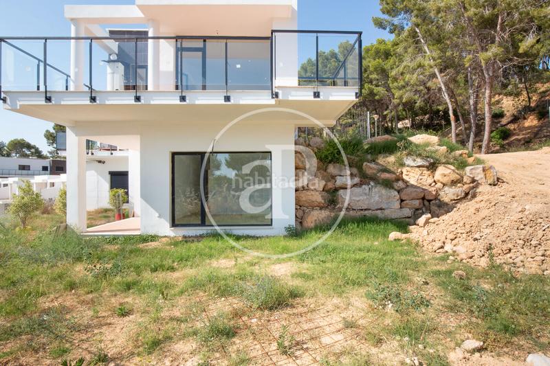 Foto 2cfd35a7-262f-42a5-a5d1-b1543f7ddf6e. Maison jumelée avec chauffage dans El Bosque Chiva