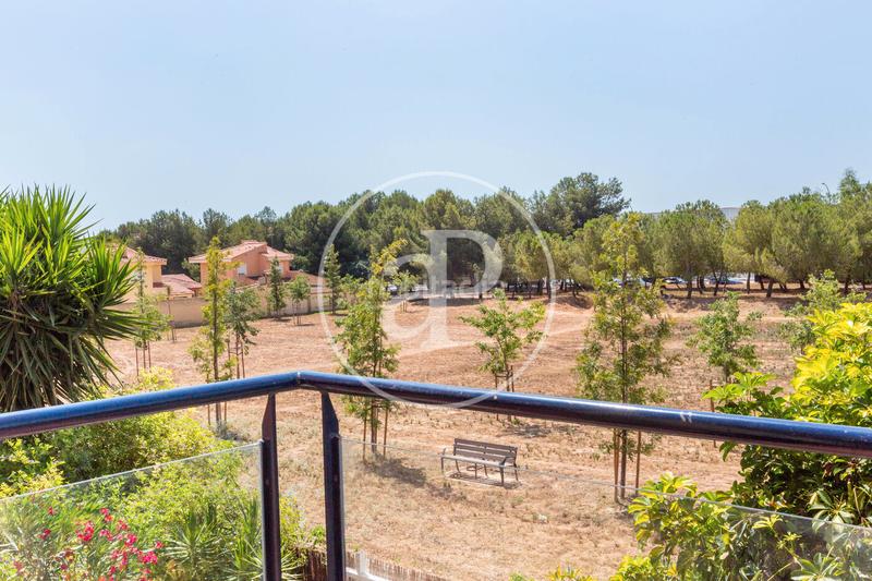 Foto b03fd592-a3e6-4dec-8ef3-6bba3d63f260. Piso  en venta en ribarroja en Riba - roja de Túria