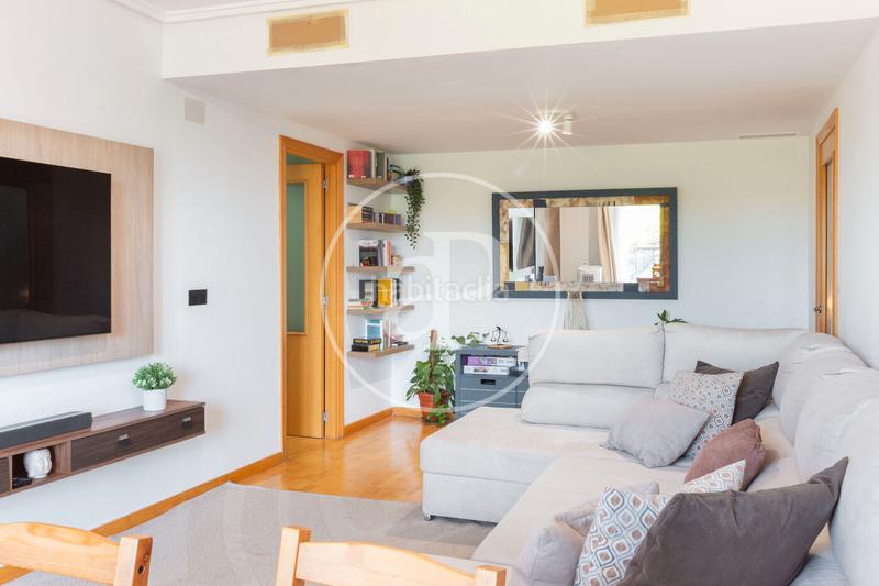 Foto b73f7ba5-c2be-437b-9864-0746496c3b07. Piso  en venta en ribarroja en Riba - roja de Túria