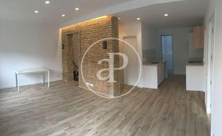 Affitto Appartamento  Carrer de roderic d'osona. Piso en alquiler en penya roja