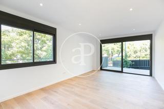 Location Appartement  Carrer de joan miró. Piso en alquiler en finestrelles