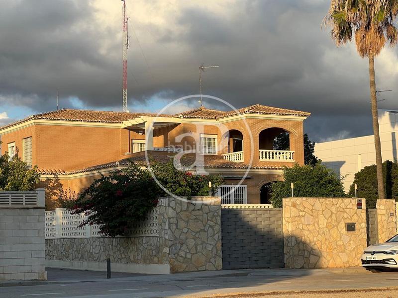 Foto 20f0f2e6-86e1-4bc9-9b74-191b3e94346d. House with heating parking pool in El Carme-Sant Agustí-Bonavista Eliana (l´)