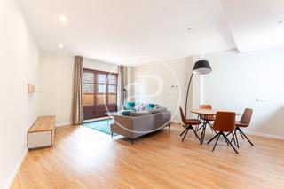 Location Appartement  Carrer de la palla. Ático en alquiler en el gótico