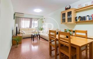 Lloguer Pis  C. soledad domenech. Piso en alquiler en benimaclet