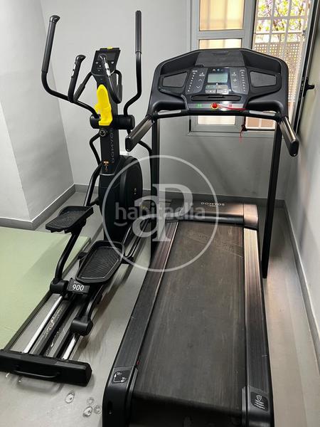 Foto 09bfc043-3d00-4b50-8f5f-e39154126671. Miete dachwohnung mit heizung parking pool in Ciutat de les Ciències i de les Arts - Justicia Valencia