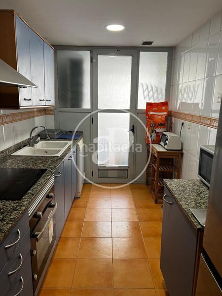 Foto 0b09c52f-1419-43f0-995c-ad2f2cb57793. Miete dachwohnung mit heizung parking pool in Ciutat de les Ciències i de les Arts - Justicia Valencia