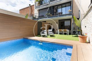 Casa adossada  Carrer de güell i ferrer. Casa en venta en la eixample