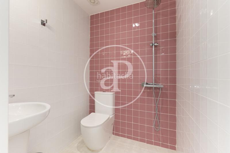 Foto e8ef7d76-cebd-49a9-b9f3-eb01422258f6. Casa adosada casa en venta en la eixample en Sol i Padrís - Sant Oleguer Sabadell