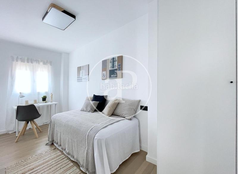 Foto 2c385f47-9837-4f3c-860e-70182eebd48d. Ático  en venta en ayora en La Creu del Grau Valencia