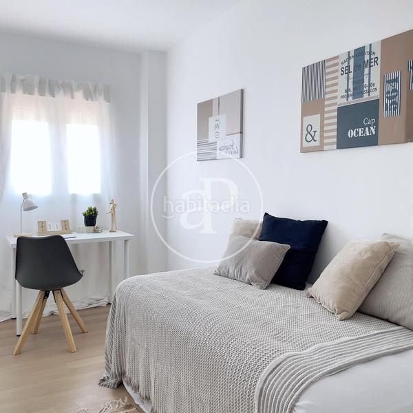Foto 6d6c6873-6f80-44b9-af5a-a262759c438a. Ático  en venta en ayora en La Creu del Grau Valencia