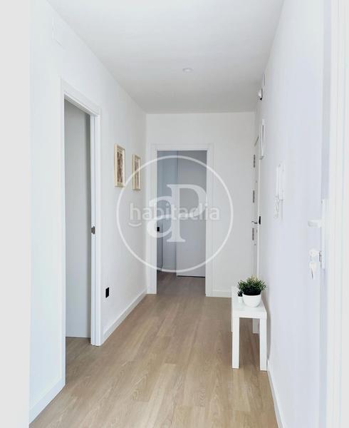 Foto b2e7daad-7be9-4ab3-8c74-2f2db1f6ca23. Ático  en venta en ayora en La Creu del Grau Valencia