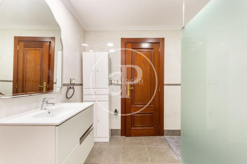 Foto 6fb570d6-8e82-4ae6-bbbe-29495539bb76. Miete etagenwohnung mit heizung in Sant Francesc Valencia