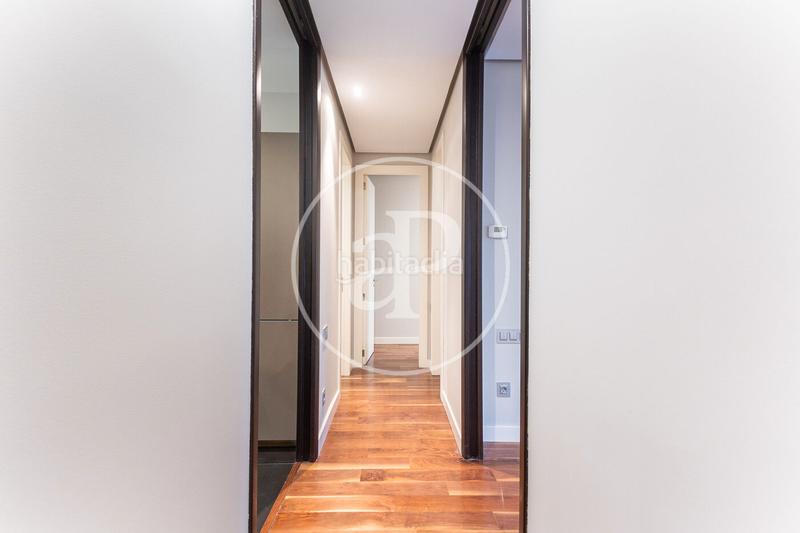 Foto 430afec0-2e95-413c-848f-8a13ead52bb4. Rent flat with heating parking in Sant Francesc Valencia