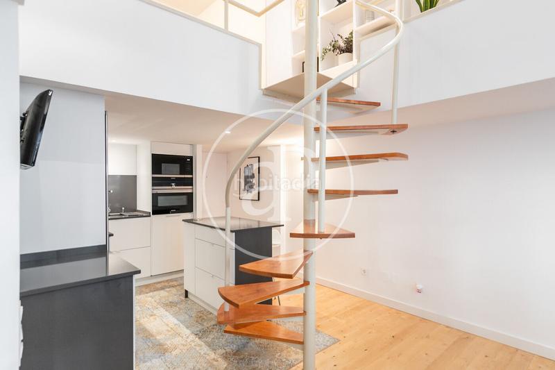 Foto 0fddfc95-338f-49a7-9c3f-73b627d37450. Dúplex piso en venta en calle madrazo en Sant Gervasi - Galvany Barcelona