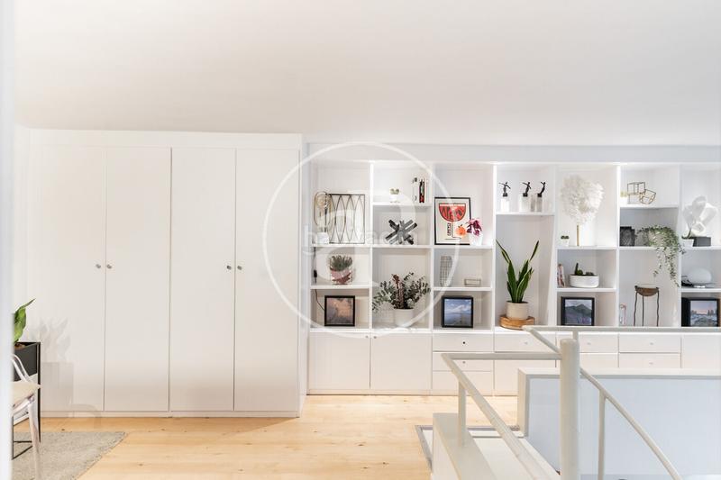 Foto 1106796a-6d10-45ed-80b5-0e9d622c908e. Dúplex piso en venta en calle madrazo en Sant Gervasi - Galvany Barcelona