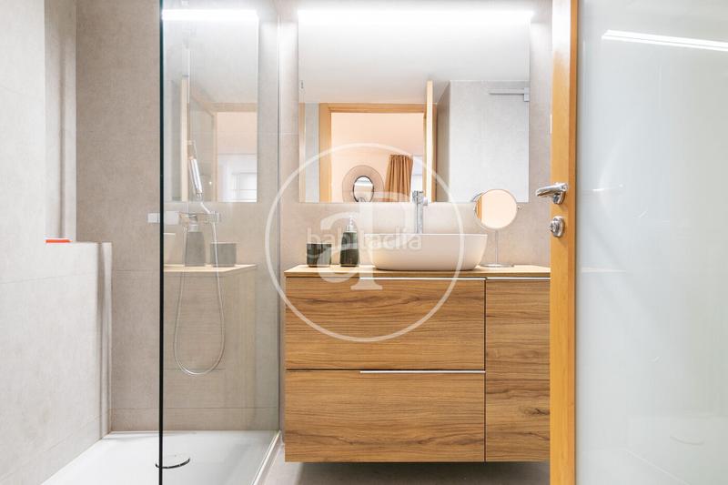 Foto 14f508d6-47f7-437c-9c55-7e770ee19a95. Dúplex piso en venta en calle madrazo en Sant Gervasi - Galvany Barcelona