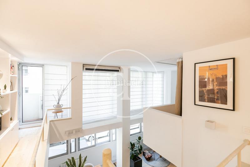 Foto 5d5ad1b8-44cb-473d-bd4f-0181d6da2e9d. Dúplex piso en venta en calle madrazo en Sant Gervasi - Galvany Barcelona