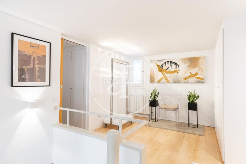 Foto 652d91af-d51c-4aa4-abf3-4af2a768fb5c. Dúplex piso en venta en calle madrazo en Sant Gervasi - Galvany Barcelona