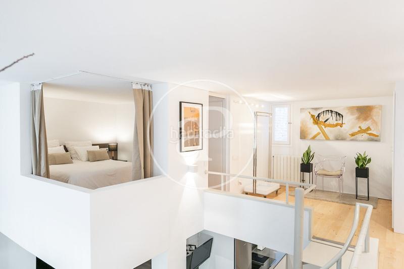 Foto 841d37d5-216a-4115-b8d5-a665ea7caa7c. Dúplex piso en venta en calle madrazo en Sant Gervasi - Galvany Barcelona