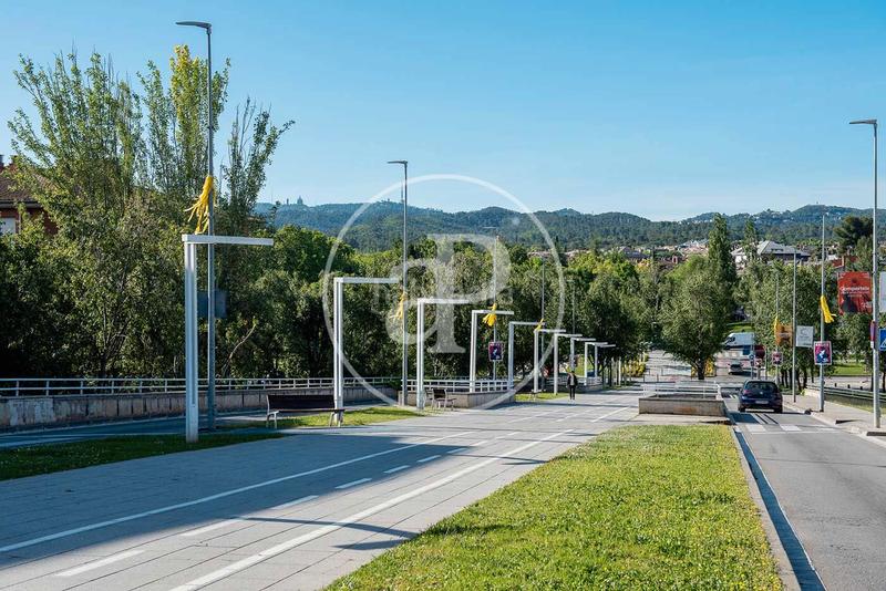 Foto 5192ac97-d9cf-4399-bf5e-b6b1df9bb2f0. Penthouse 79m<sup>2</sup> with heating parking pool in Centre - Estació Sant Cugat del Vallès