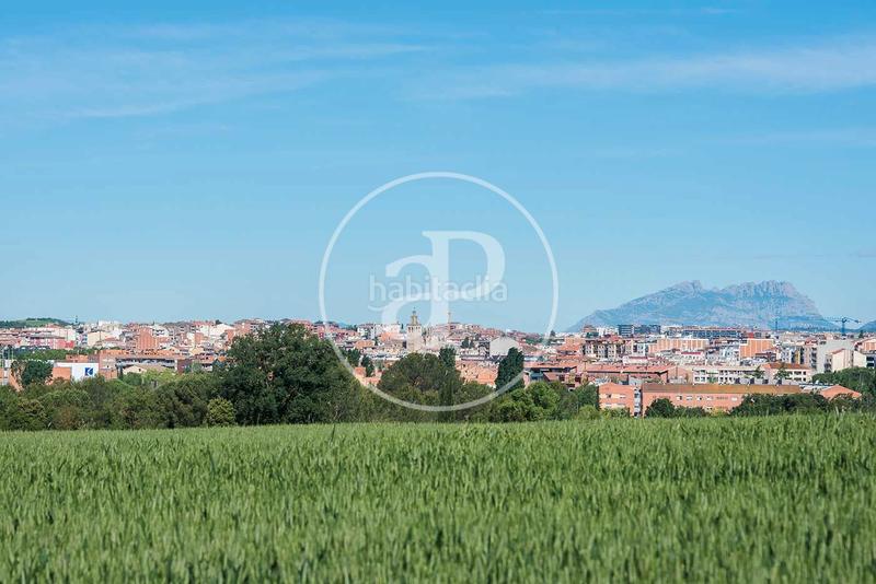 Foto b57fd35f-23b6-4f34-9e92-1882f236ac9f. Penthouse 79m<sup>2</sup> with heating parking pool in Centre - Estació Sant Cugat del Vallès