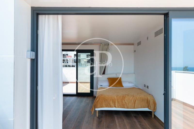 Foto 85083763-3e26-42e0-a1a4-59802175ad6a. Casa 313m<sup>2</sup> con riscaldamento parcheggio piscina in Montgat