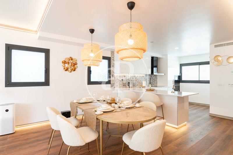 Foto 0ce73348-44ae-4670-acd9-d0d3d294f766. Haus 278m<sup>2</sup> mit heizung parking pool in Montgat